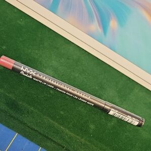 NYX Matte Lip Liner SMLL25 Whipped Caviar New Sealed Pencil